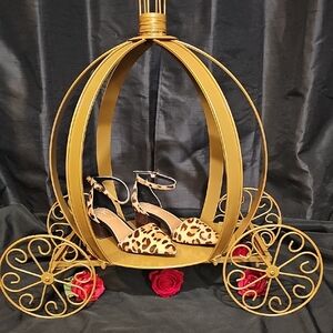 Crown Vintage Leopard Print Heels